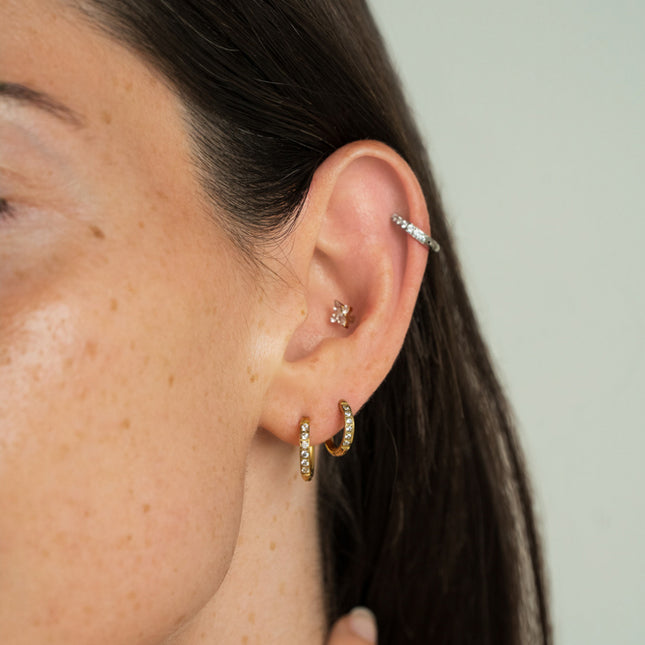 Titanium piercing - 4 small crystals
