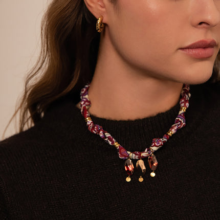 Collier sur tissu Tina - orné de 3 cristaux Swarovski®