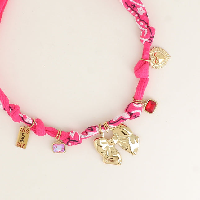 Collier - tissu ruban avec plaquette LOVE, cristaux rectangulaires, noeud papillon, coeur