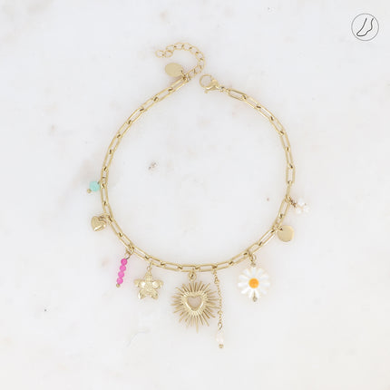 Chevillère Hermia - pierres naturelles, pendentif coeur scintillant ajouré, perles d'eau douce, fleurs
