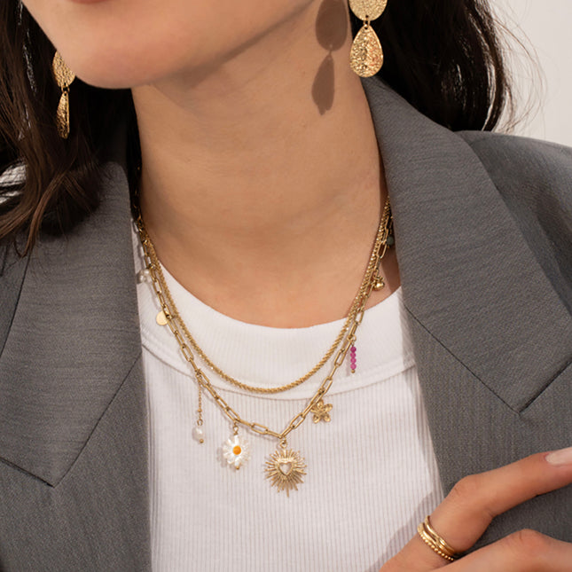 Collier Hermia - pierres naturelles, pendentif coeur scintillant ajouré, perles d'eau douce, fleurs