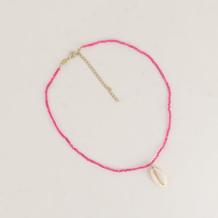 Collier - sur cordon, ras de cou avec pierres naturelles rondes et cauri naturel