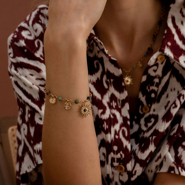 Bracelet Rosaline - pampilles rondes martelées, pierres naturelles, pendentif soleil