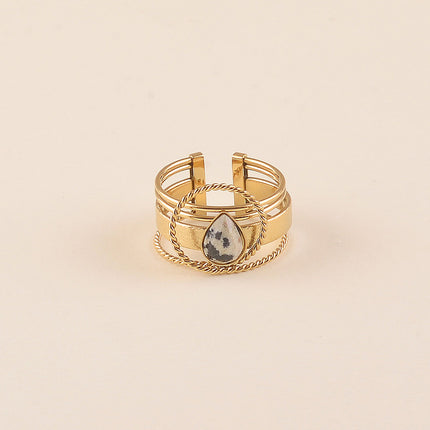 Bague - pierre naturelle ovale sur un anneau effet milgrain