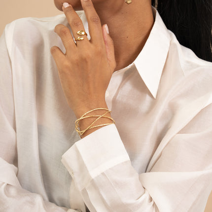Cuff - 3 wavy, intertwined and hammered rings