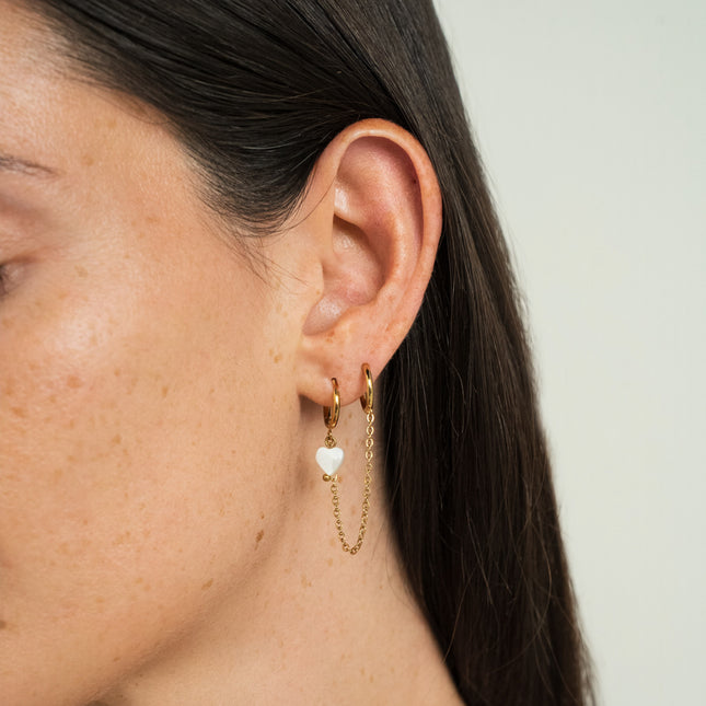 Single hoop earrings - pearly heart