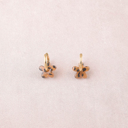 Creole earrings - 18mm resin flower