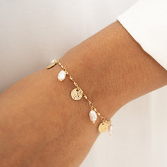 Collection image for: Bracelet en résine à pampilles