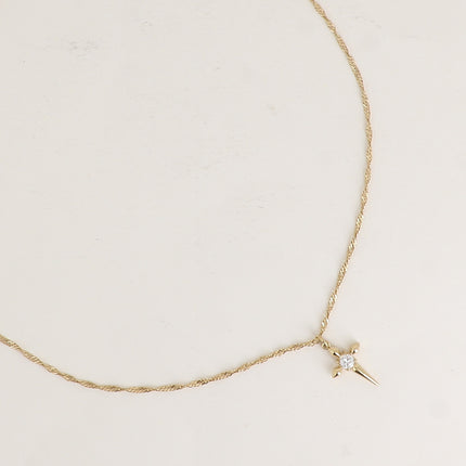 Collier - maille torsadée et croix religieuse avec cristal