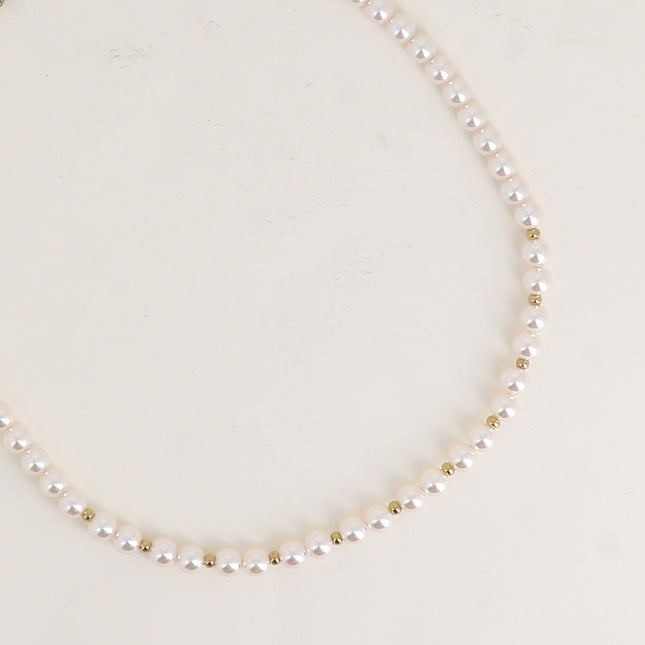 Cable necklace - 6mm white resin beads