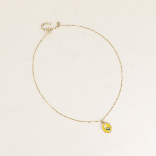 Collier - pendentif ovale avec une fleur émaillée