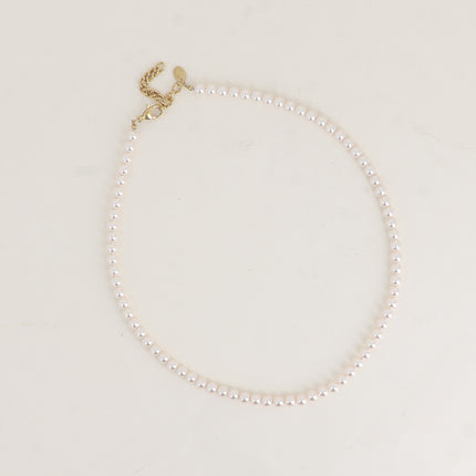 Collier - perles de résine blanche 5mm