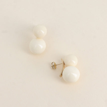 Boucles puces - double boule en résine