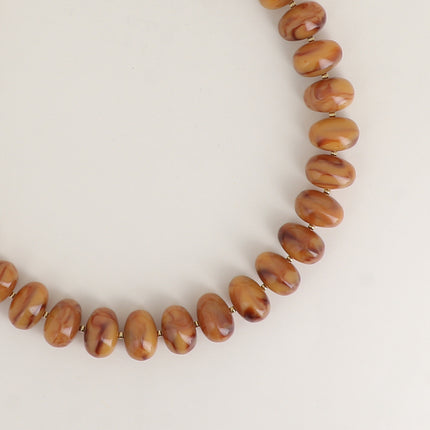 Collier - grosses perles de résine ovales
