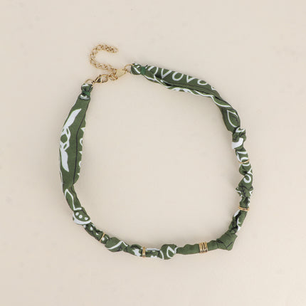 Collier - ruban bandana et anneaux en acier inoxydable