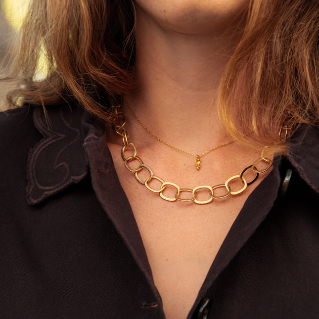 Éloïse Necklace - large oval link chain with a brushed matte finish