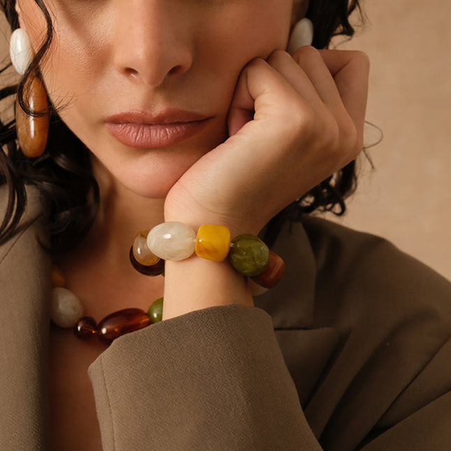 Bracelet élastique Azélia - perles en résine