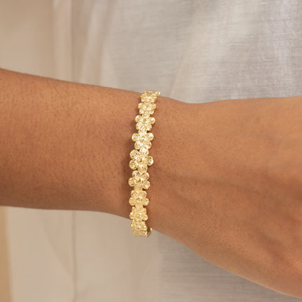 Ratchet bangle - floral pattern