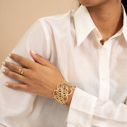 Cuff - hammered circles
