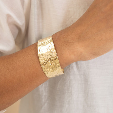 Cuff - hammered facet