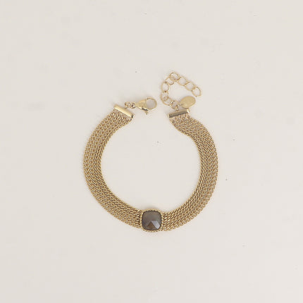 Bracelet - 4 chaînes et une pierre naturelle carrée