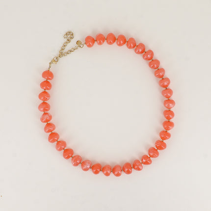 Collier - perles en résine