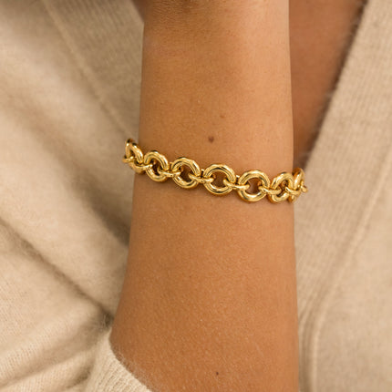 Bracelet - thick round and oval link chain