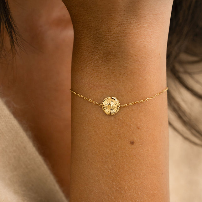 Bracelet - pendentif fleur texturée
