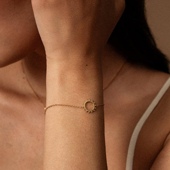 Bracelet Tessya - soleil aux traits fins