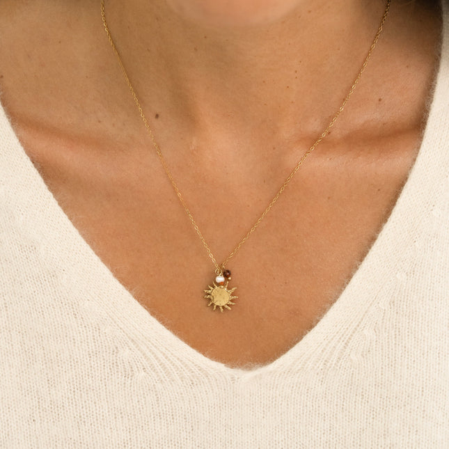 Collier - soleil, petite perle d'eau douce et pierre naturelle