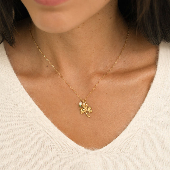 Collier - trèfle à 3 feuilles, petite perle d'eau douce et pierre naturelle