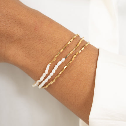 Lot de 3 bracelets élastiques - perles en acier inoxydable et perles d'eau douce