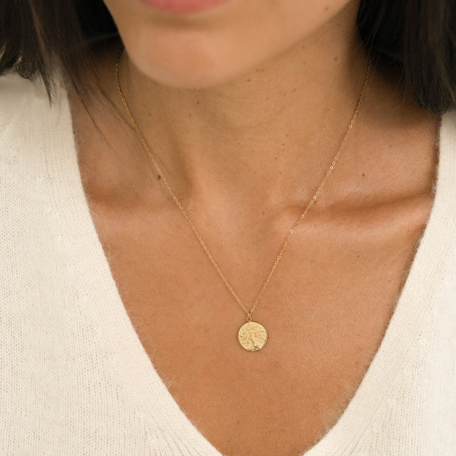 Collier - médaillon rond avec arbre de vie