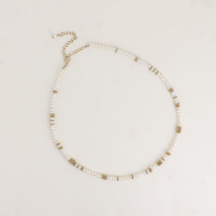 Collier - perles d'eau douce et anneaux effet milgrain