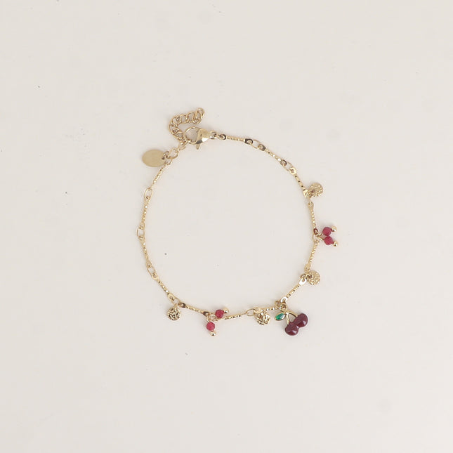 Bracelet - cerise en émail, pastilles rondes martelées et pierres naturelles
