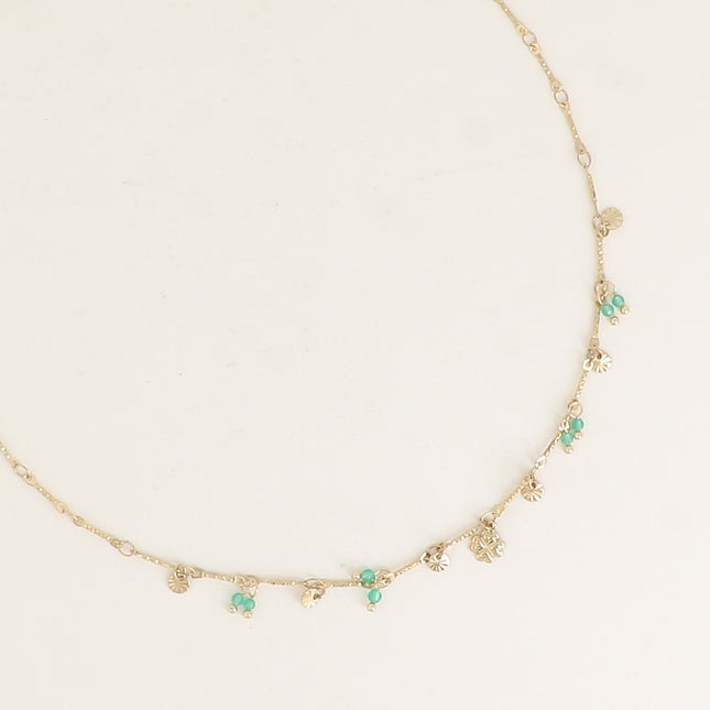 Collier - trèfle, pastilles rondes martelées et pierres naturelles