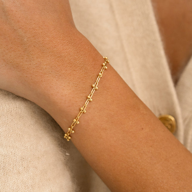 Bracelet - maille alternée ovale et 2 boules
