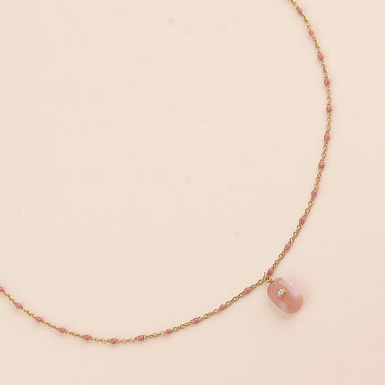 Collier - chaîne émaillée, pierre naturelle rectangulaire et oxyde de zirconium