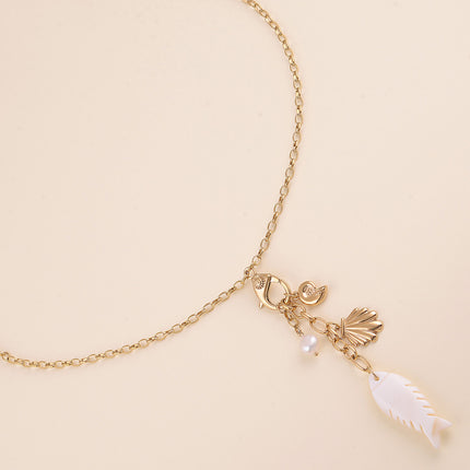 Collier Y - fermoir mousqueton, coquillages, perle d'eau douce et poisson nacré