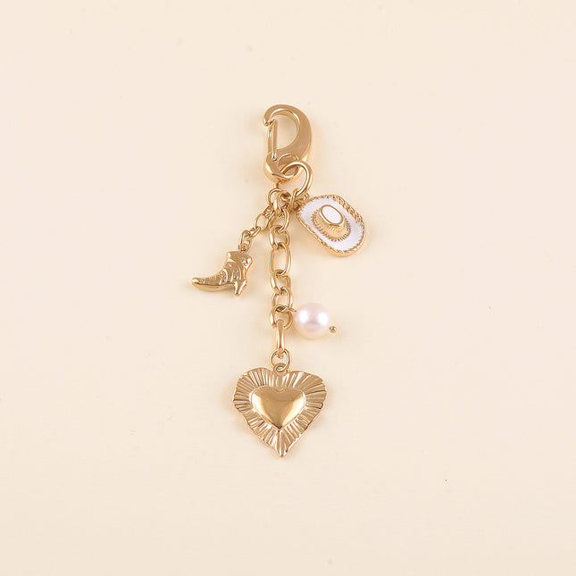 Porte-clé - chapeau en émail, botte, coeur et perle d'eau douce