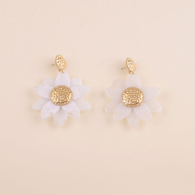 Boucles pendantes - rond martelé et fleur en résine