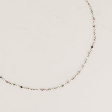 Collier fin - petites pierres naturelles rondes