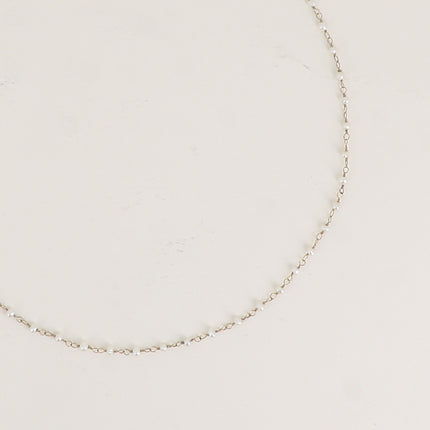 Collier fin - petites perles d'eau douce