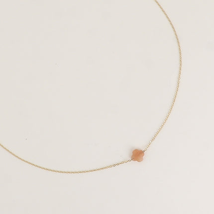 Collier - pendentif trèfle en pierre naturelle