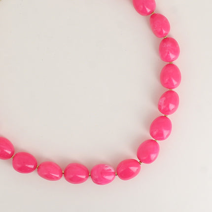 Collier - perles en résine
