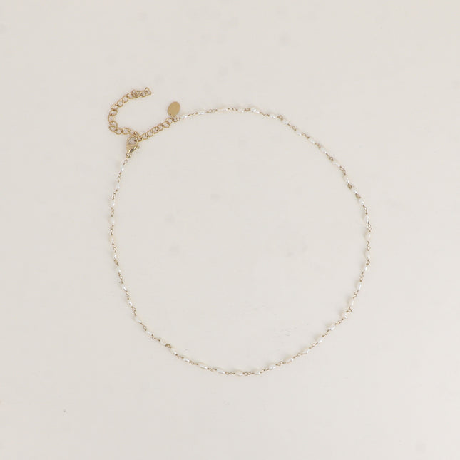 Collier fin - petites perles d'eau douce