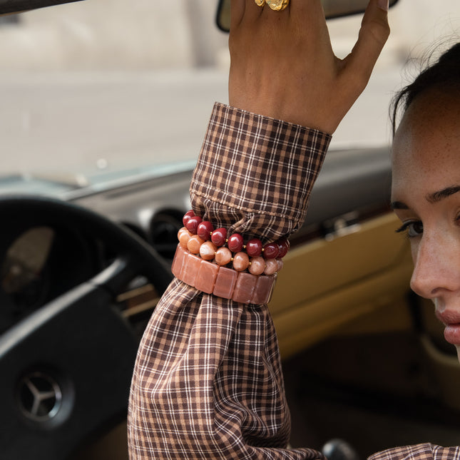 Elastic bracelet - oval and stainless steel beads