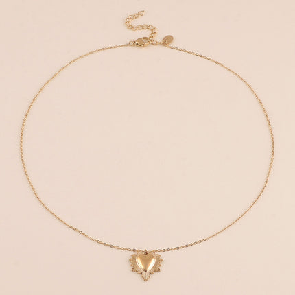 Collier - coeur aux contours étincelants