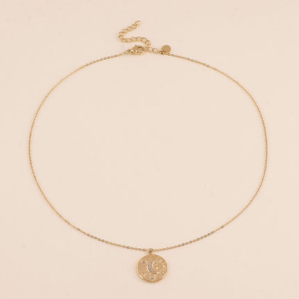 Collier - médaillon rond, lune, étoiles et oxydes de zirconium