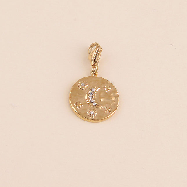 Charm - médaillon rond, lune, étoiles et oxydes de zirconium